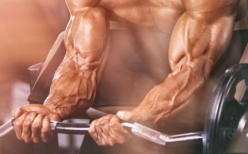 ۱۰ تمرین و ورزش برای تقویت مچ دست