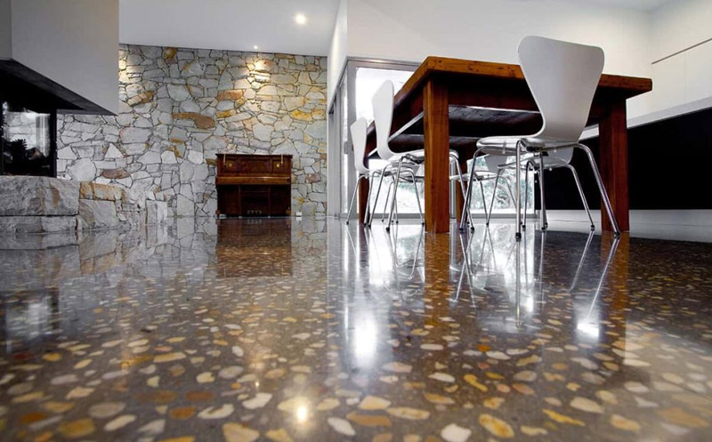 مقایسه کفپوش اپوکسی و پلییورتان: کدام بهتر است؟ مقایسه کفپوش اپوکسی و پلییورتان: کدام بهتر است؟